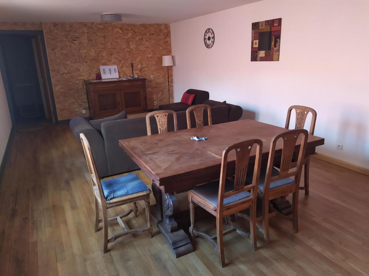 Chambre Centre Ville De Thiviers Екстериор снимка